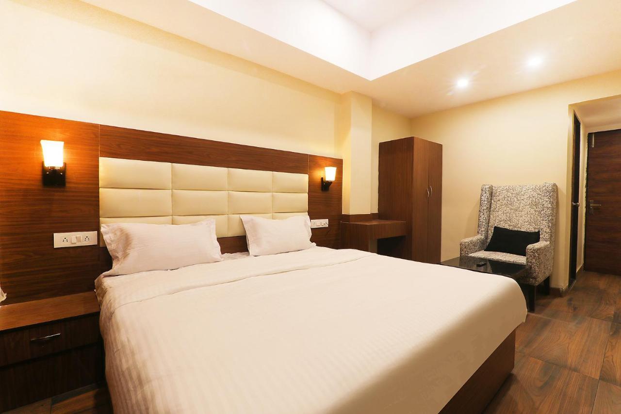 Fabhotel Blueark Lakhnaú Exteriér fotografie